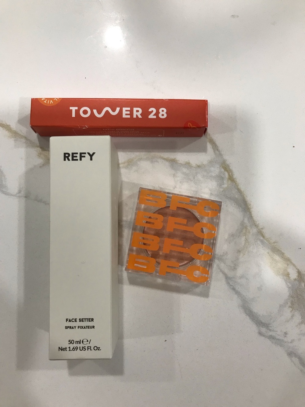 REFY Face Setter Spray in White Packaging